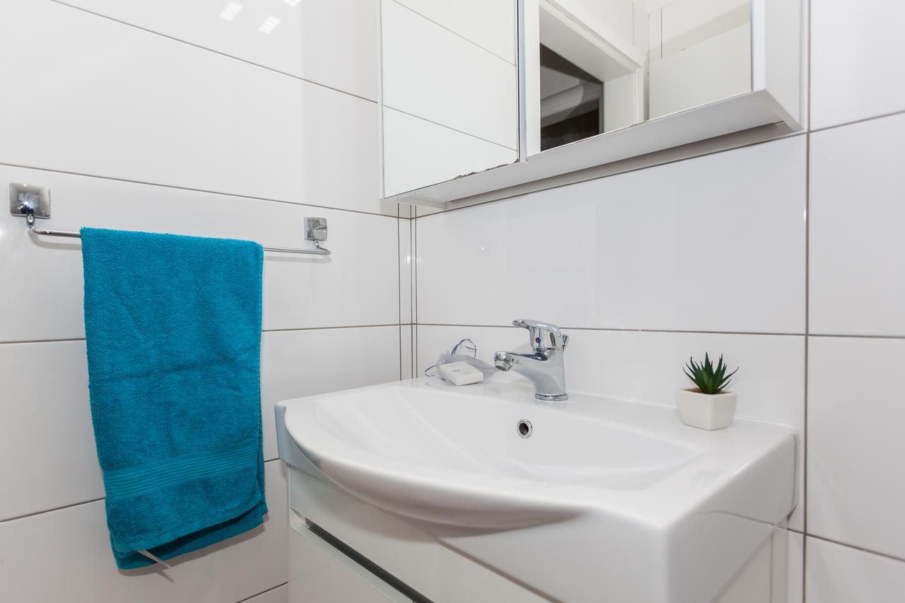 Apartment Dome Biograd Na Moru Esterno foto