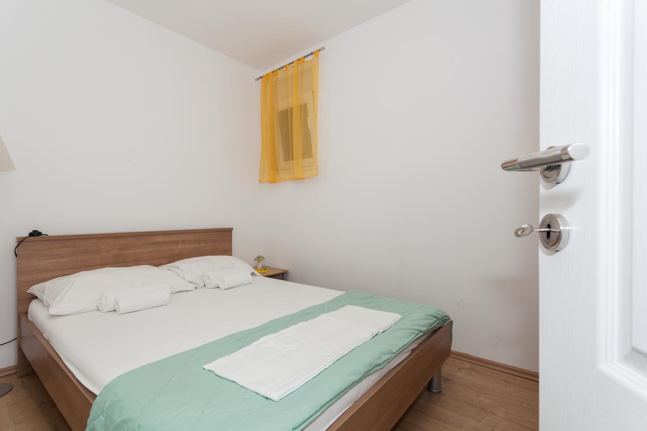 Apartment Dome Biograd Na Moru Esterno foto