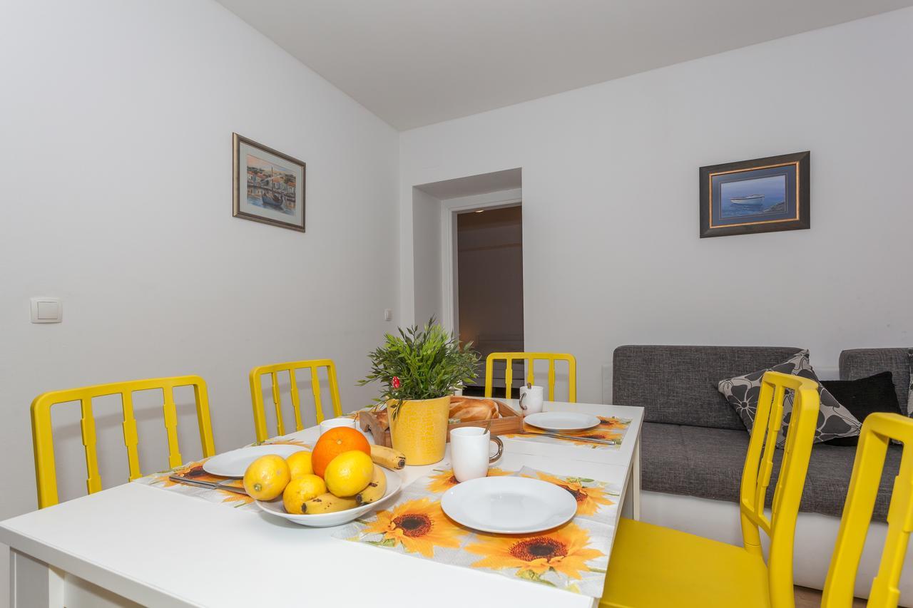 Apartment Dome Biograd Na Moru Esterno foto